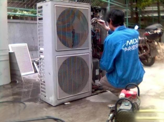 海爾冰箱冰堵怎么辦(解決海爾冰箱冰堵問題的實用方法)
